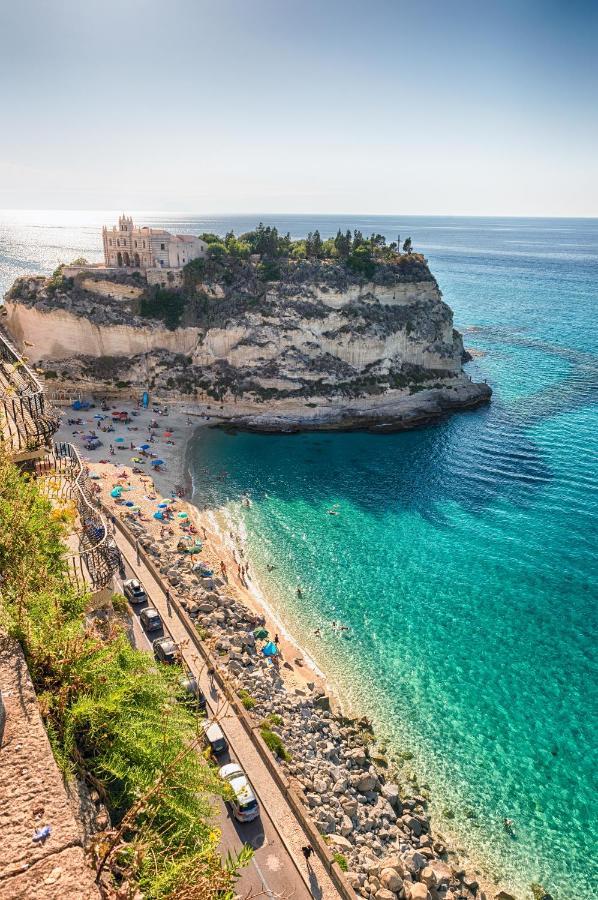 B&B The Sun - Family Rooms Tropea Exterior photo