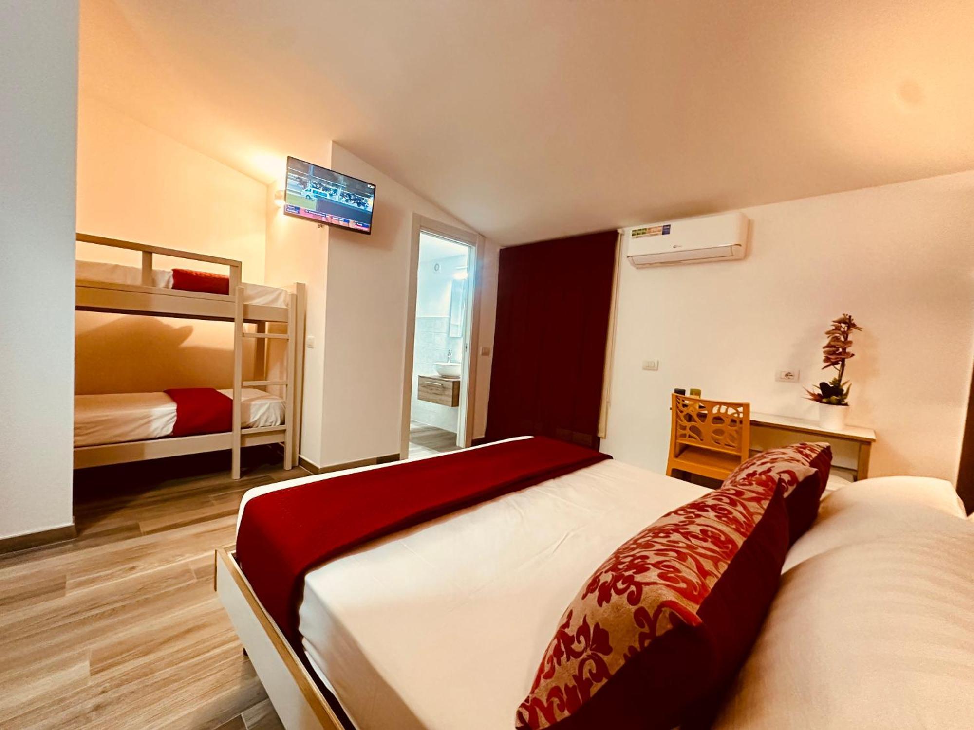 B&B The Sun - Family Rooms Tropea Exterior photo